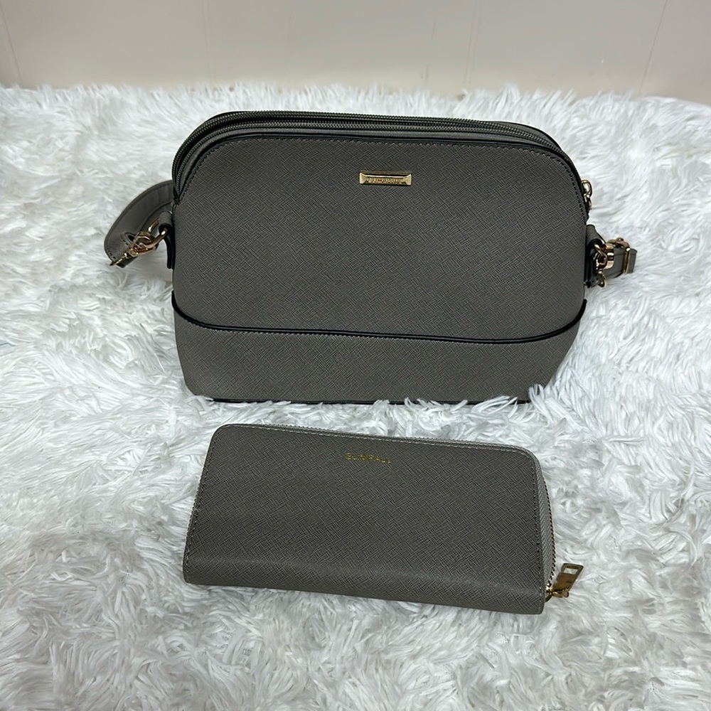 NWOT Elim & Paul Women’s crossbody Bag and Wallet set